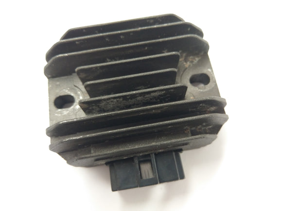 Aprilia RS4 125 KC [2018] - Kontroller likeretter