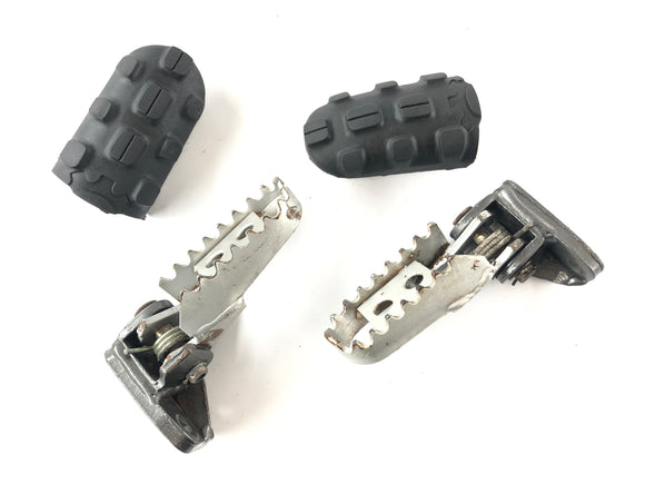 Husqvarna TE 610 E Dual H7 [1998] - Repose-pieds droit et gauche conducteur