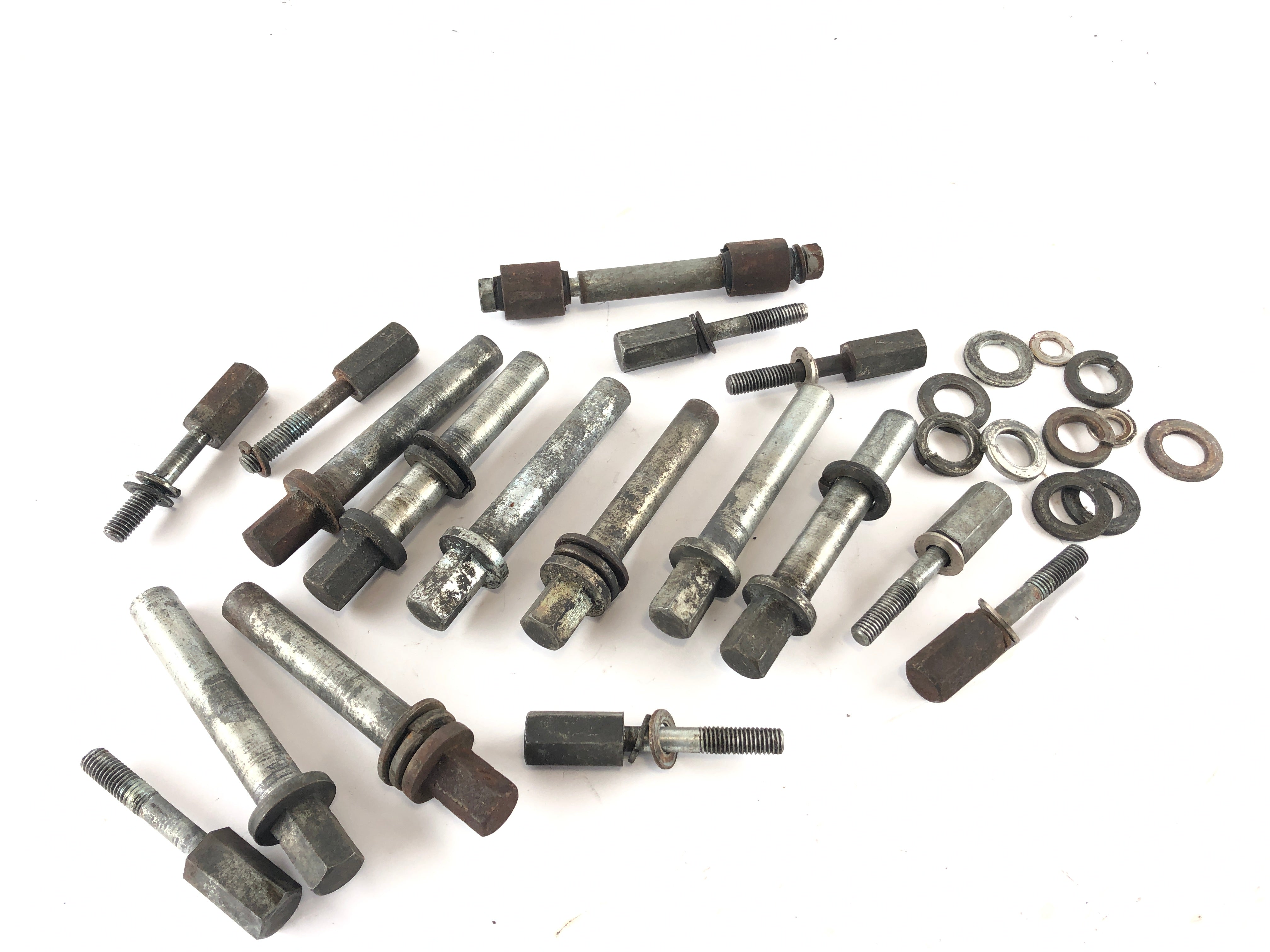 SuzukiT 500 [GT 500] - Screws and bushings bundle