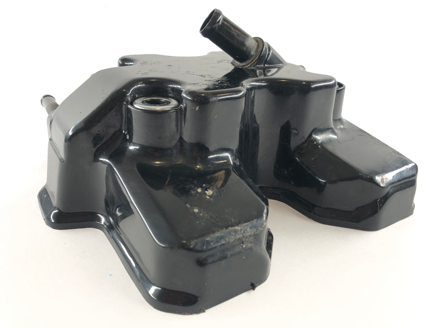 Honda VF 1000 F SC15 [1986] - Takisylinterin venttiilin kansi