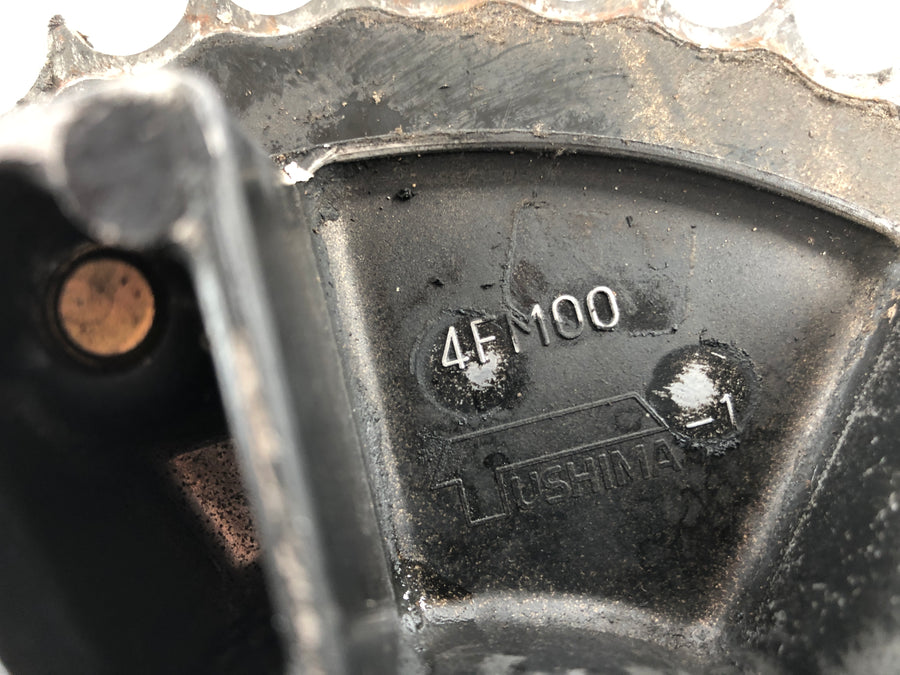 Yamaha YZF 750 R 4HN [1995] - Kædehjulbærer med kædehjul