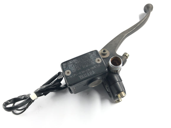 Yamaha DT 125 R DE03 [1999] - Handrempomp van rempomp met remhendel