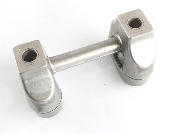 Ducati Multistrada 1000 DS [2003] - Handlebar mount riser