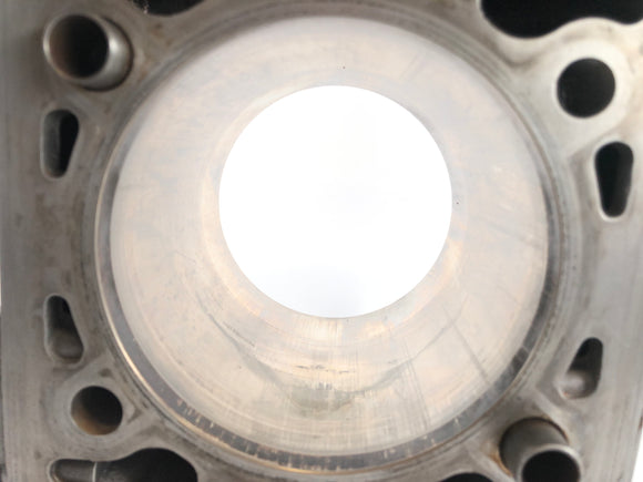 Ducati 888 Strada [1993] - Cilindro con cilindro mentiroso de pistones con pistones