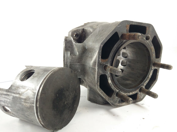 CZ 250 [1970] - cilindro con pistoni