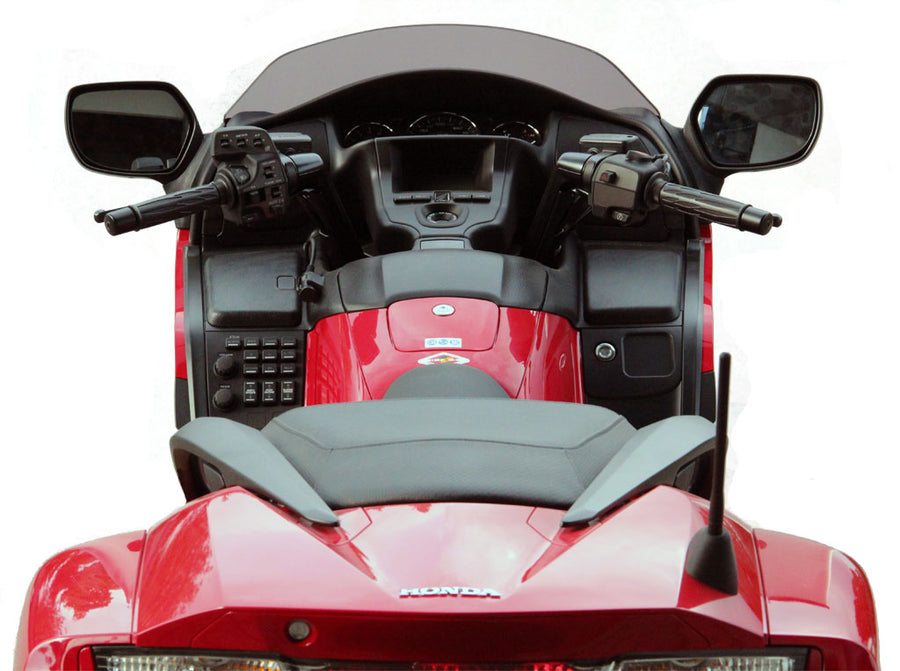 Honda GL1800 F6B BAGGER [2012-2017] – oriģinālais formēts disks “ON”