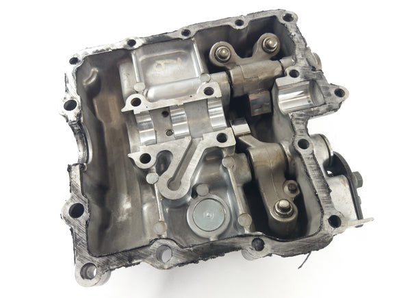 Suzuki Intrtuder 1500 VL [2000] - Coperchio di testa cilindri con leve di ribaltamento