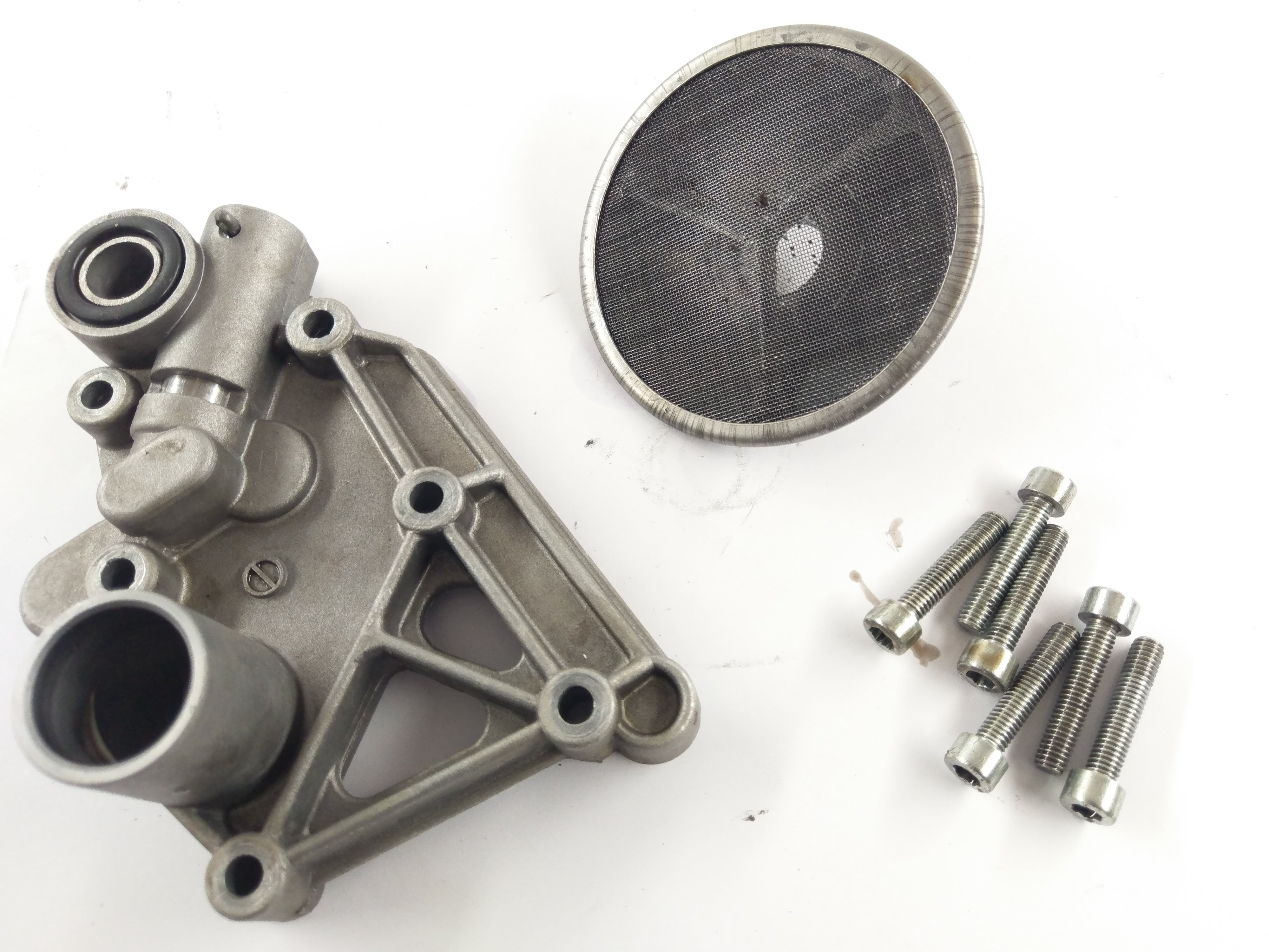 Honda CB 900 F Boldor SC01 [1981] - Oil strainer with housing