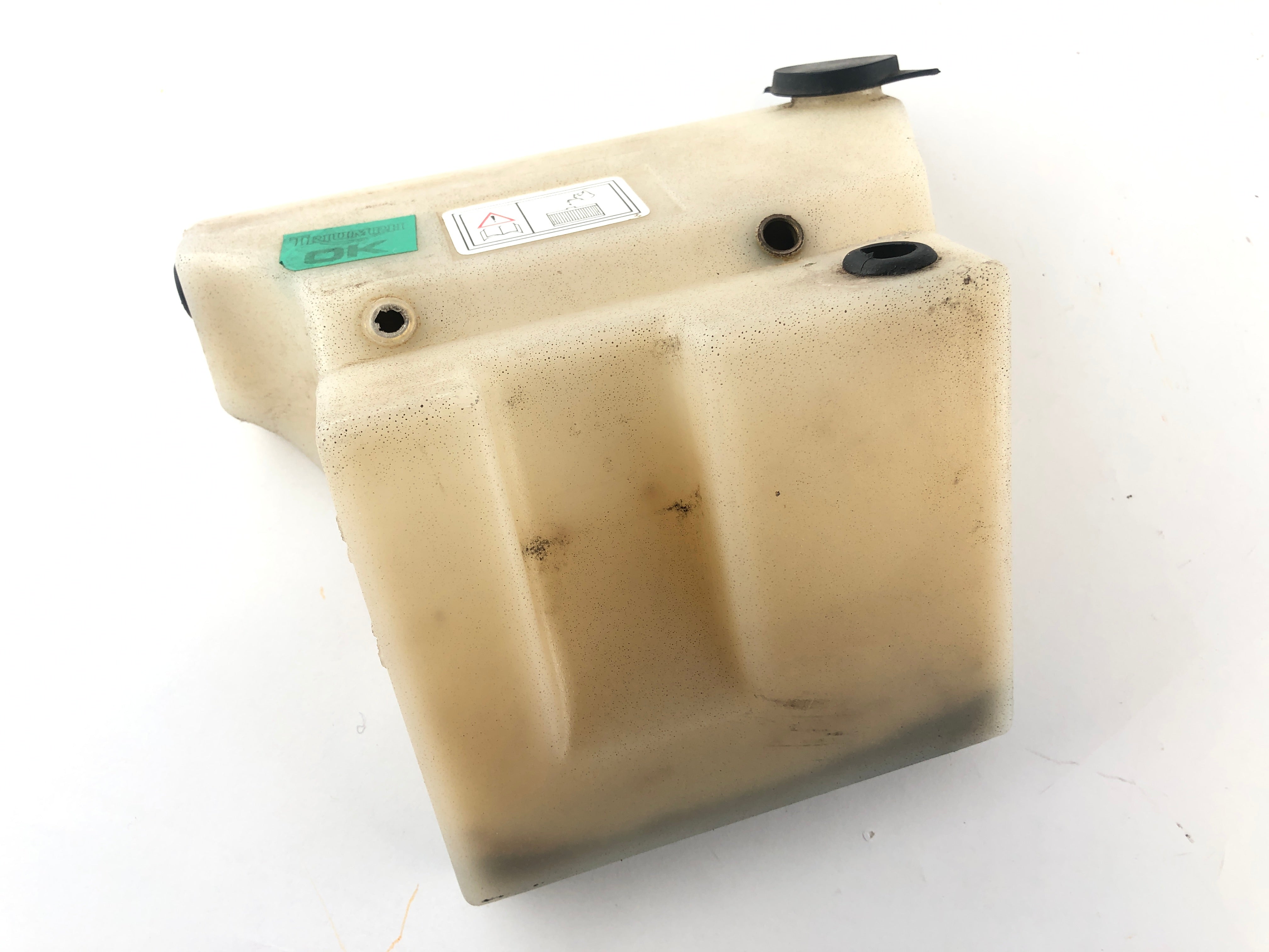 Triumph Tiger 900 T400 [1998] - Coolant expansion tank