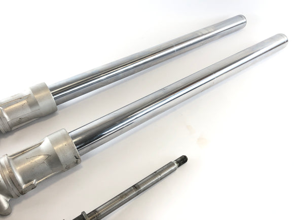 Suzuki DR 800 S SR42B [1991] - Fourche Fourche télescopique avec axe