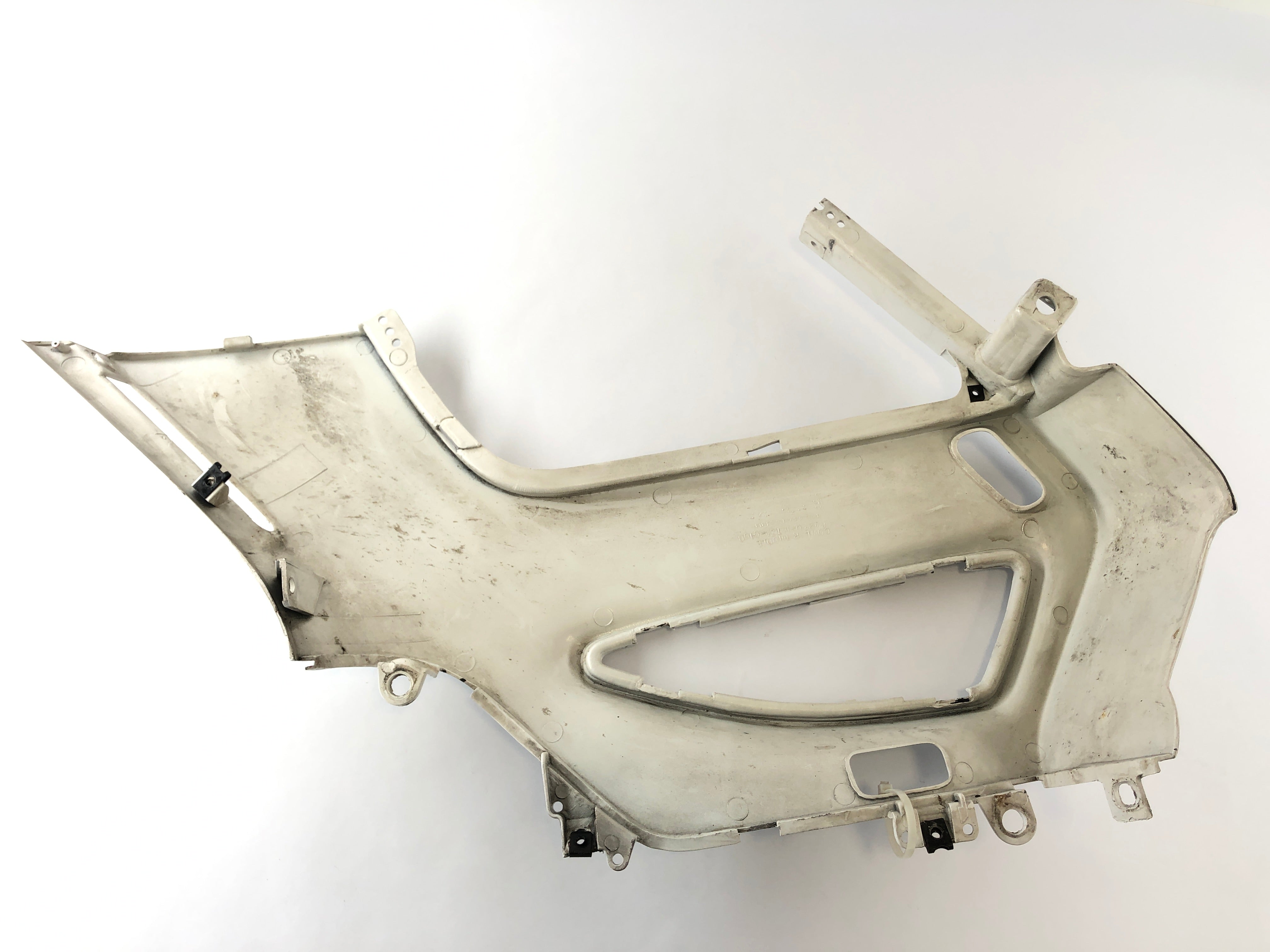 Honda ST 1100 SC26 Pan European [1990] - Fairing center part fairing center right