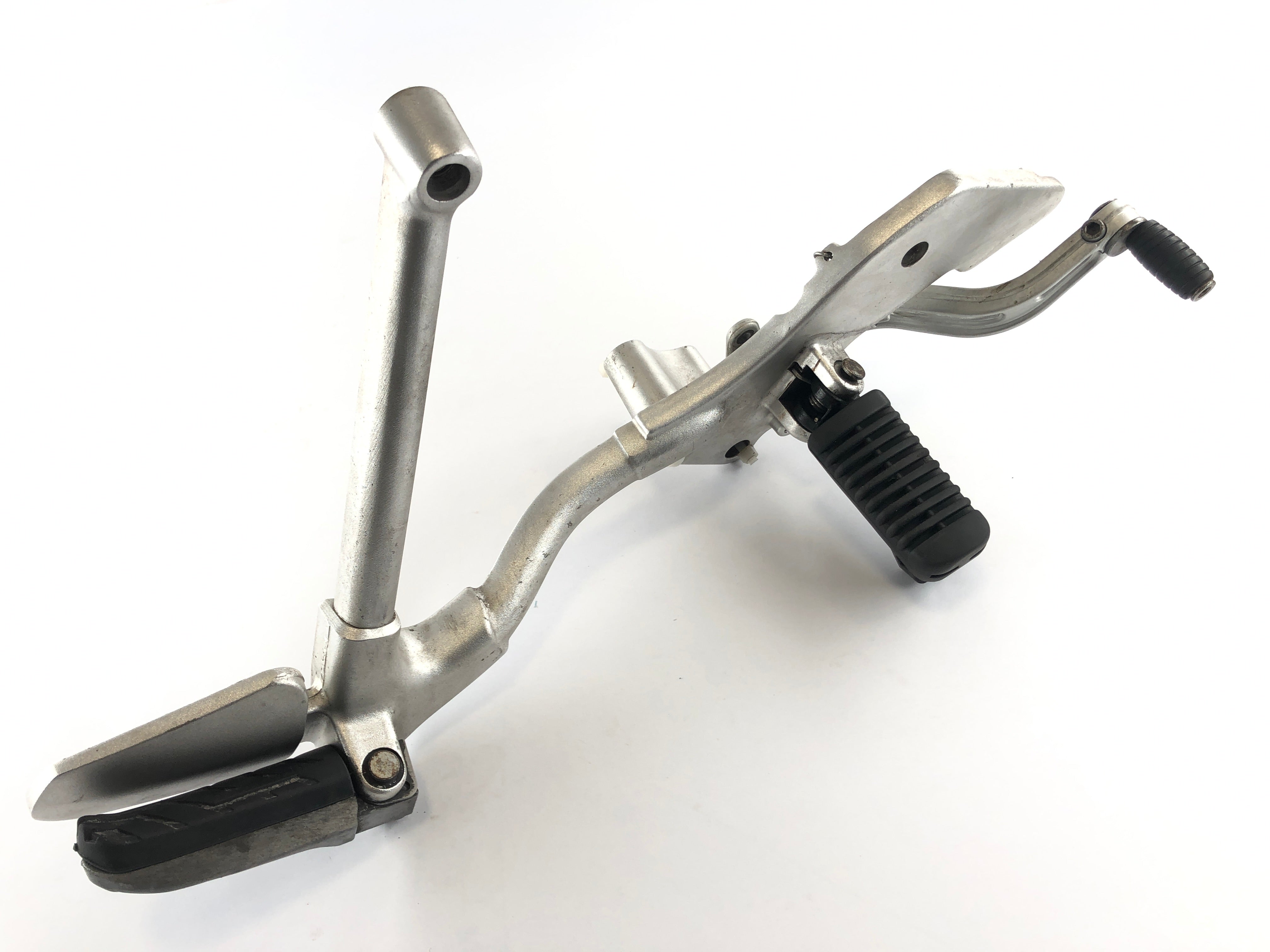 Moto Guzzi Stelvio 1200 8V [2011] - Footrest holder right with brake pedal