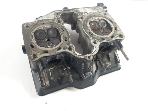 Honda VFR 400 R NC21 [1994] - Cylinder head