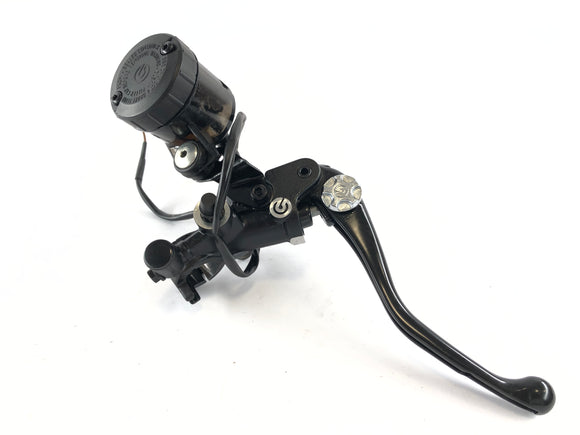 Husqvarna 701 Vitpilen [2018] - Ruční čerpadlo