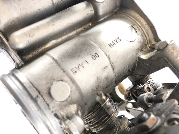 Yamaha YZF R1 RN12 [2005] - škrticí ventil