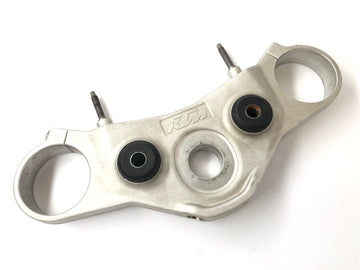 KTM Duke 690 A3 [2012] - Fork Bridge over