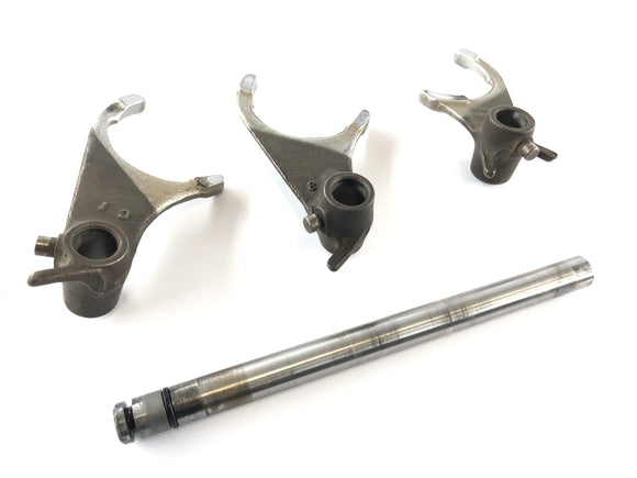 Triumph Tiger 900 T400 [1998] - Switching Forks