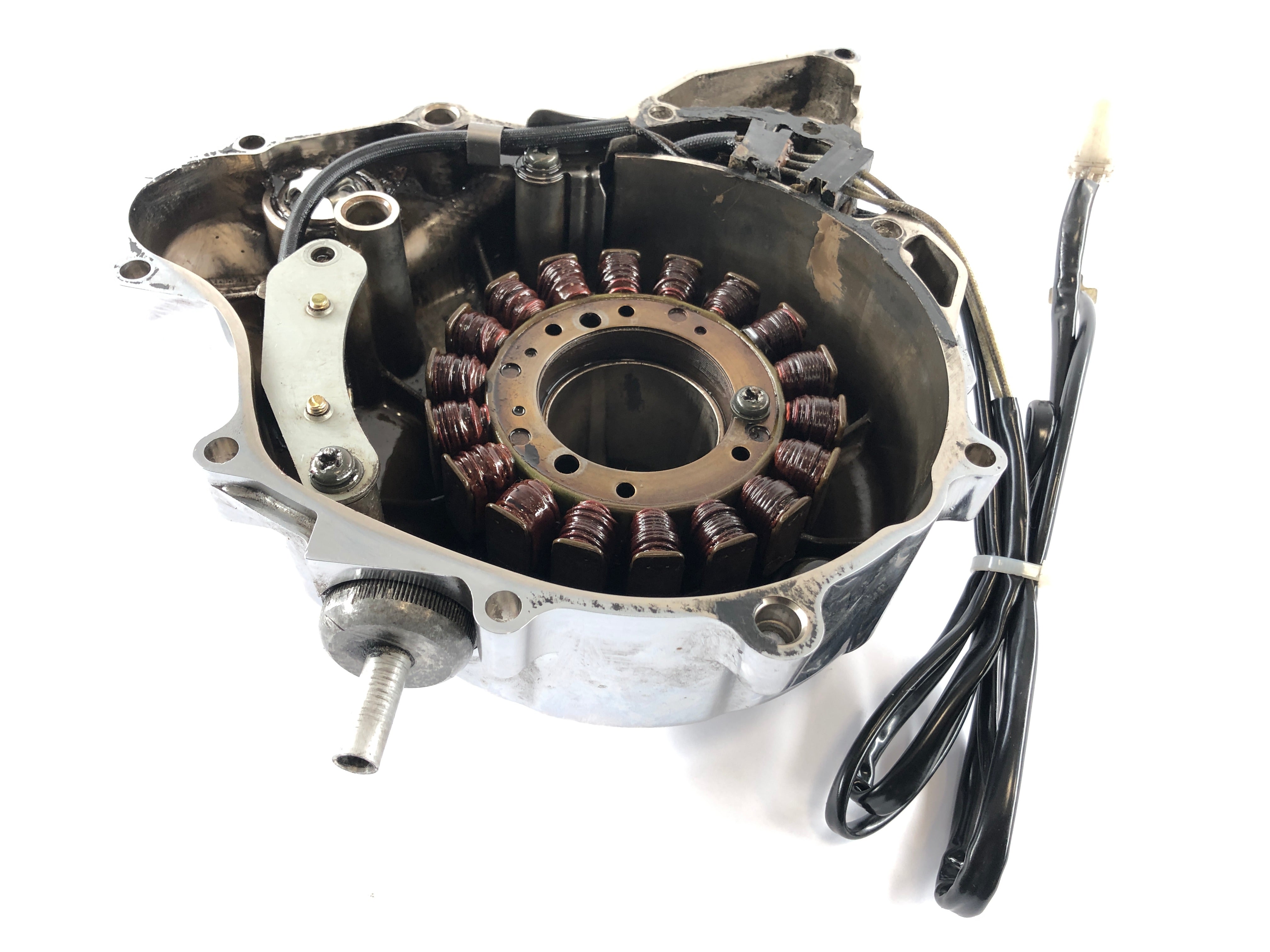 Yamaha XVS 650 Drag Star 4VR [1997] - Alternator cover with stator alternator