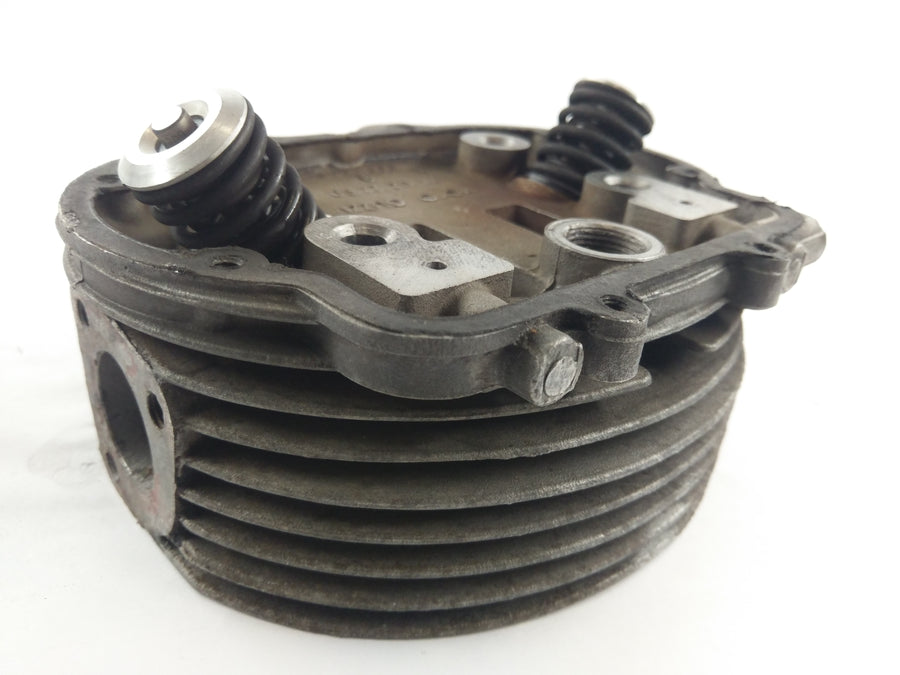 Moto Guzzi V7 Especial [1970] - Cabeça do cilindro