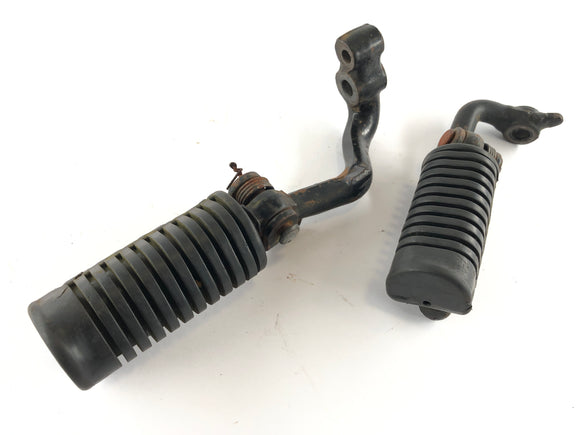 Honda CJ 360 T [1980]  - ホルダーが左右にドライバーのフットレスト