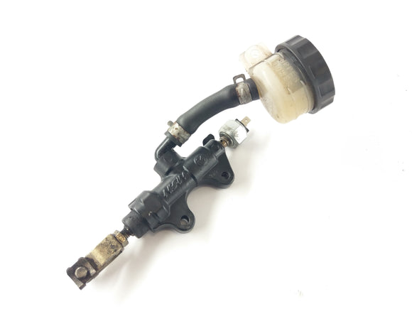 Triumph Sprint 955i RS T695 [2000]  - 後ろのブレーキポンプ