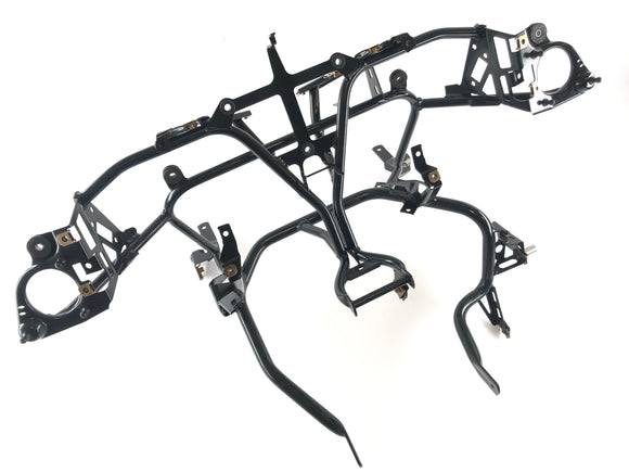 BMW R 1200 RT [2004]  - 正面のクラッディングホルダー