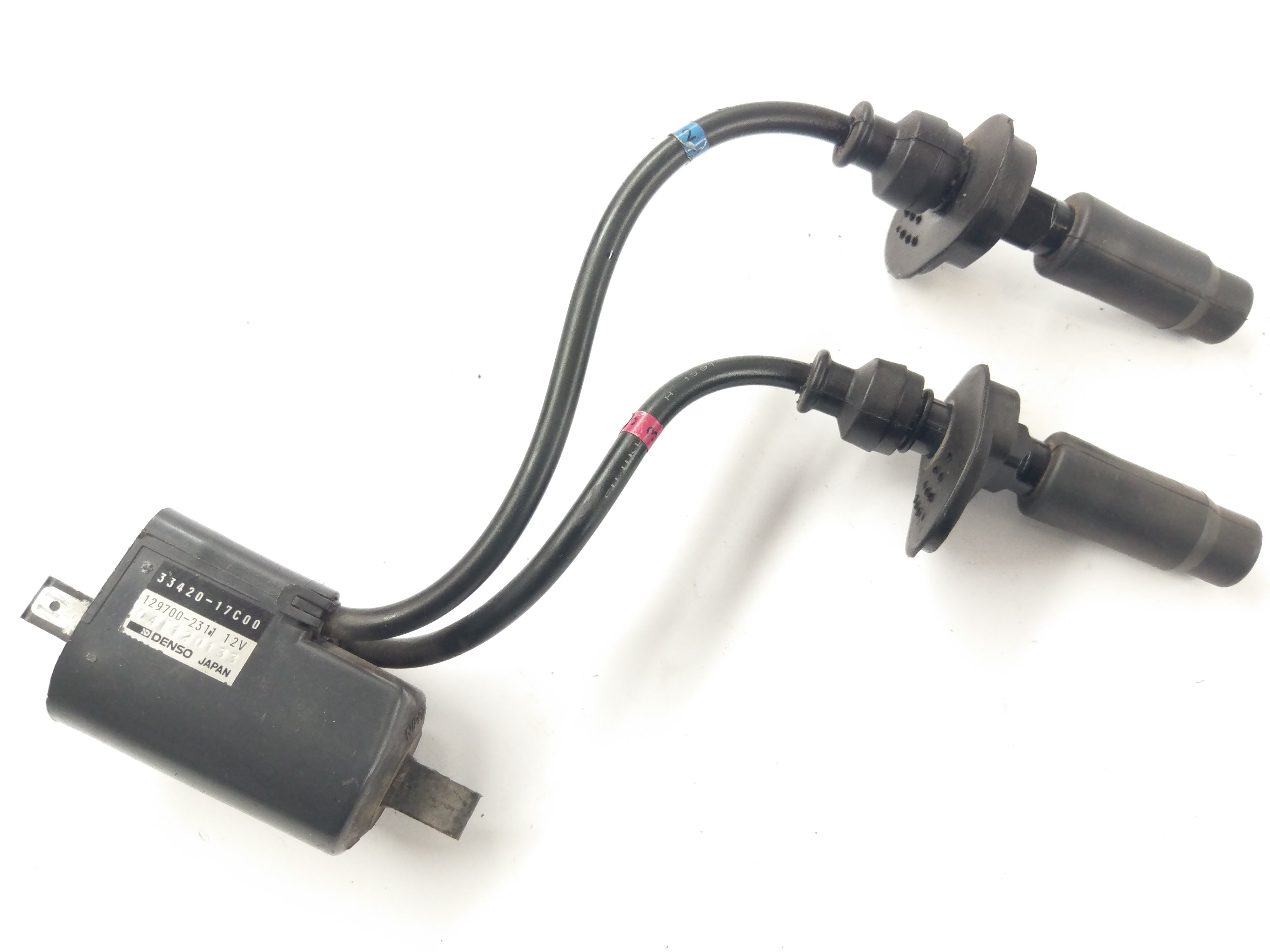 Suzuki GSXR 1100 GV73A [1992] - Ignition coil with spark plug connector