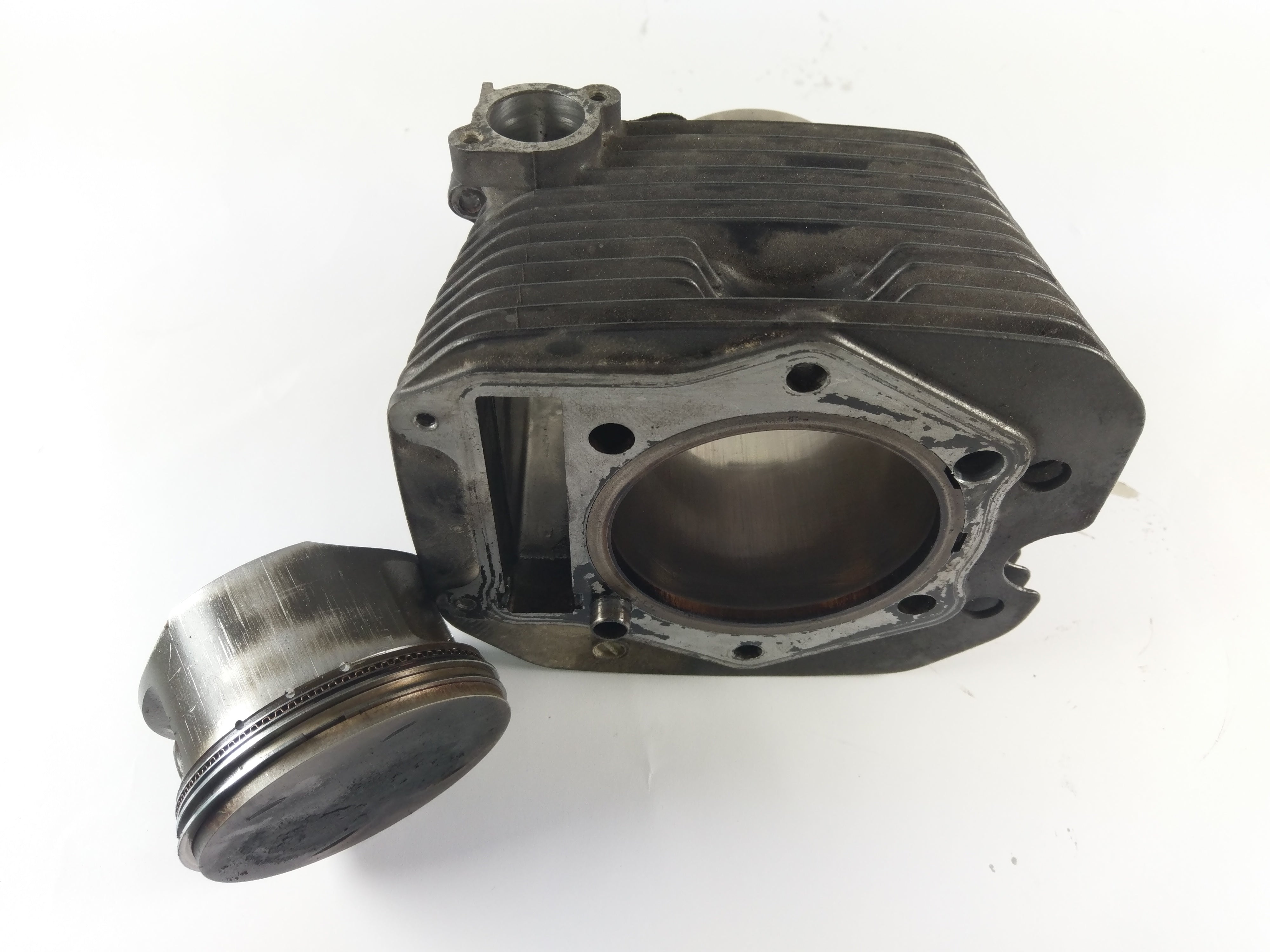 Suzuki DR 650 SP42B -cylinder og stempel - 0