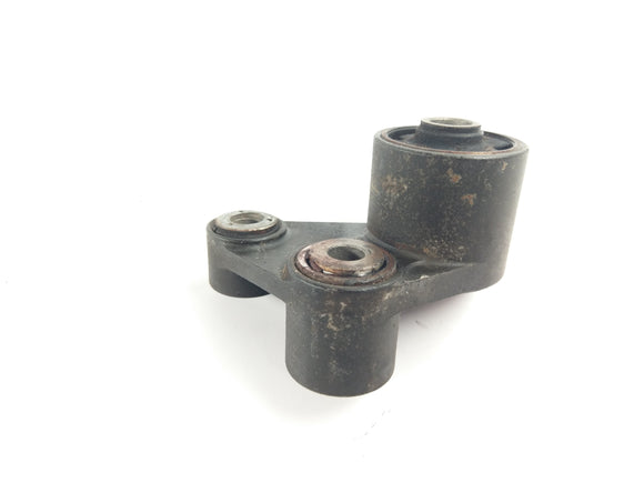 Yamaha XJR 1300 RP10 (2006) - Резиновый подшипник двигателя