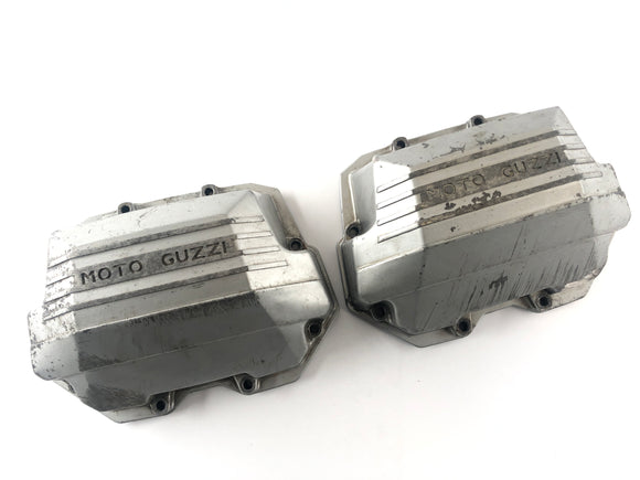Moto Guzzi Le Mans 1000 VV [1988] - Tampa da válvula à direita e à esquerda