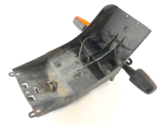 ヤマハTZR 125 4FL [1997]  - ナンバープレートホルダースプラッシュ保護を備えたインジケーター