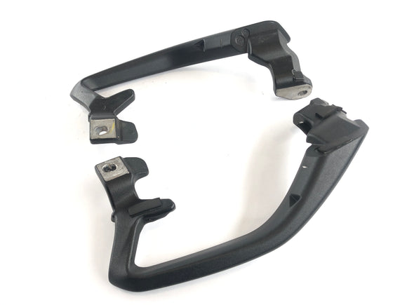 Triumph Tiger 1050 115NG [2016] - Passenger grab handles