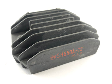 Yamaha YZF R1 RN04 [2000] - Controller Limaregler - 0