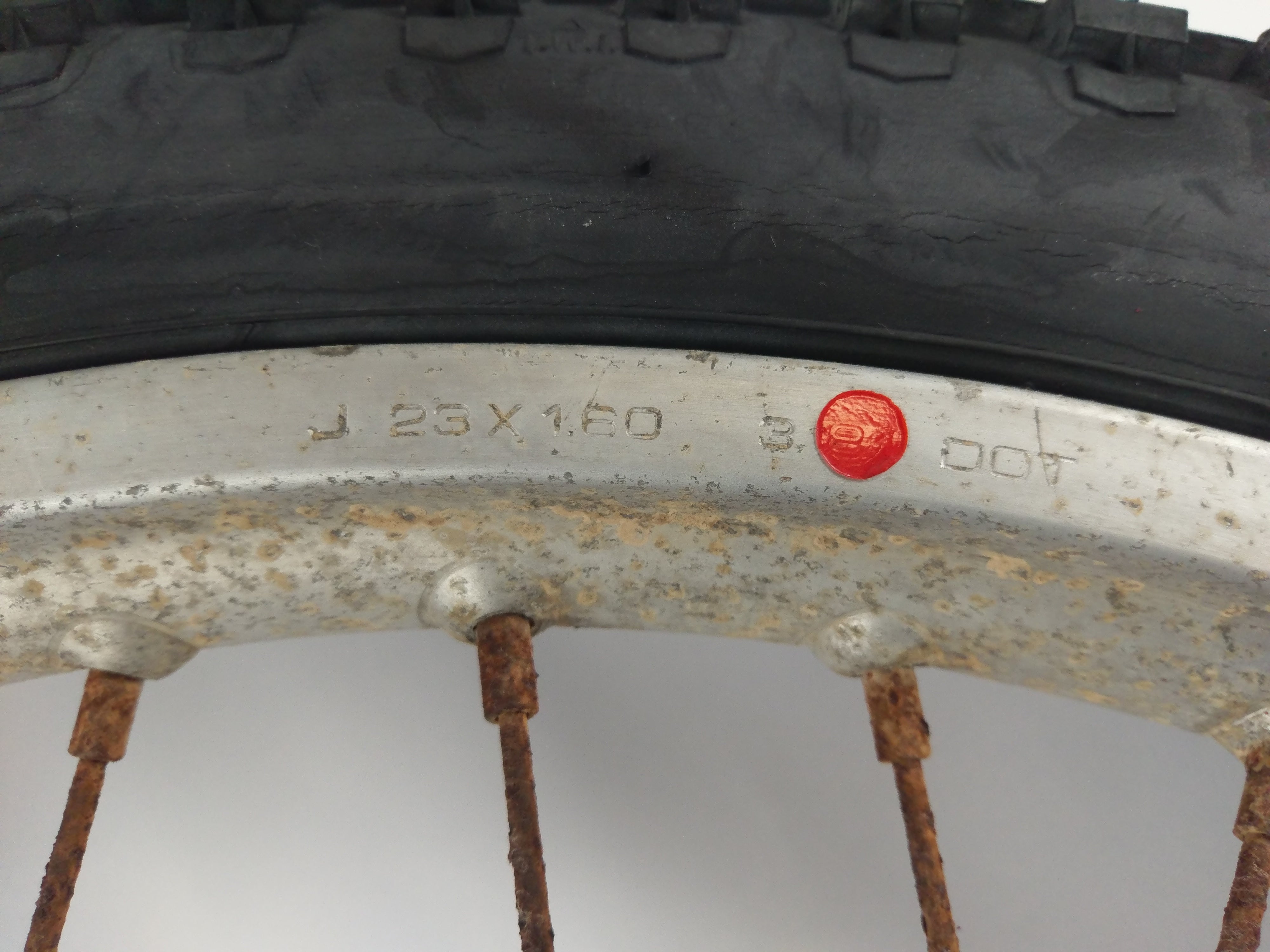 Honda XR 500 R PE01 [1981] - Front wheel rim