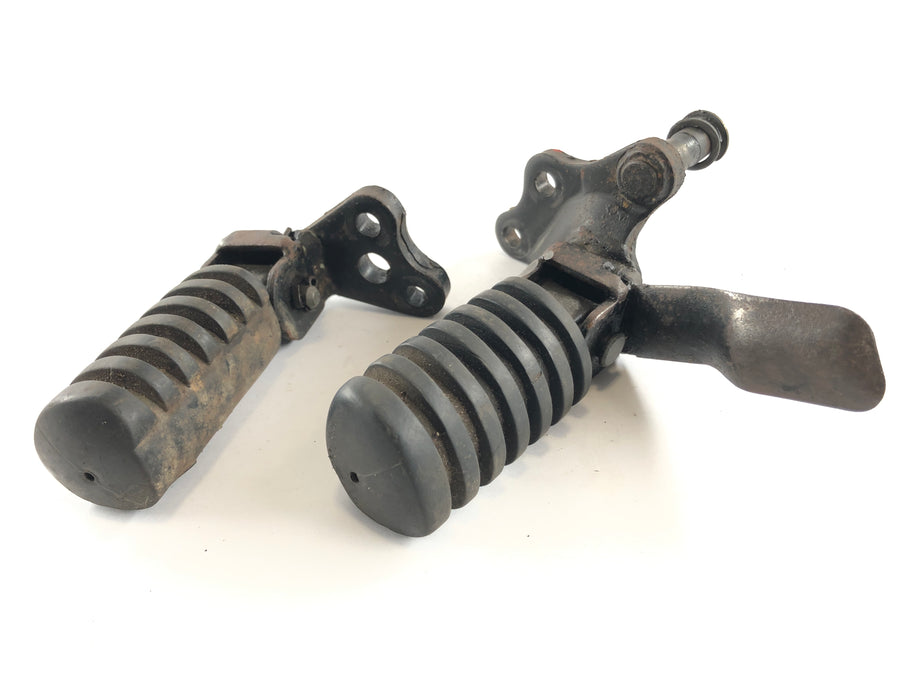 Yamaha XT 350 55V [1987] - Footstest Set Driver's Footsts