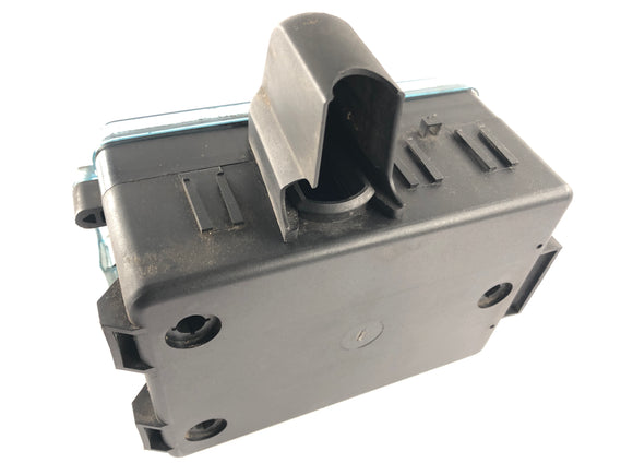 BMW M 535i E28 [1986]  - 保险丝盒