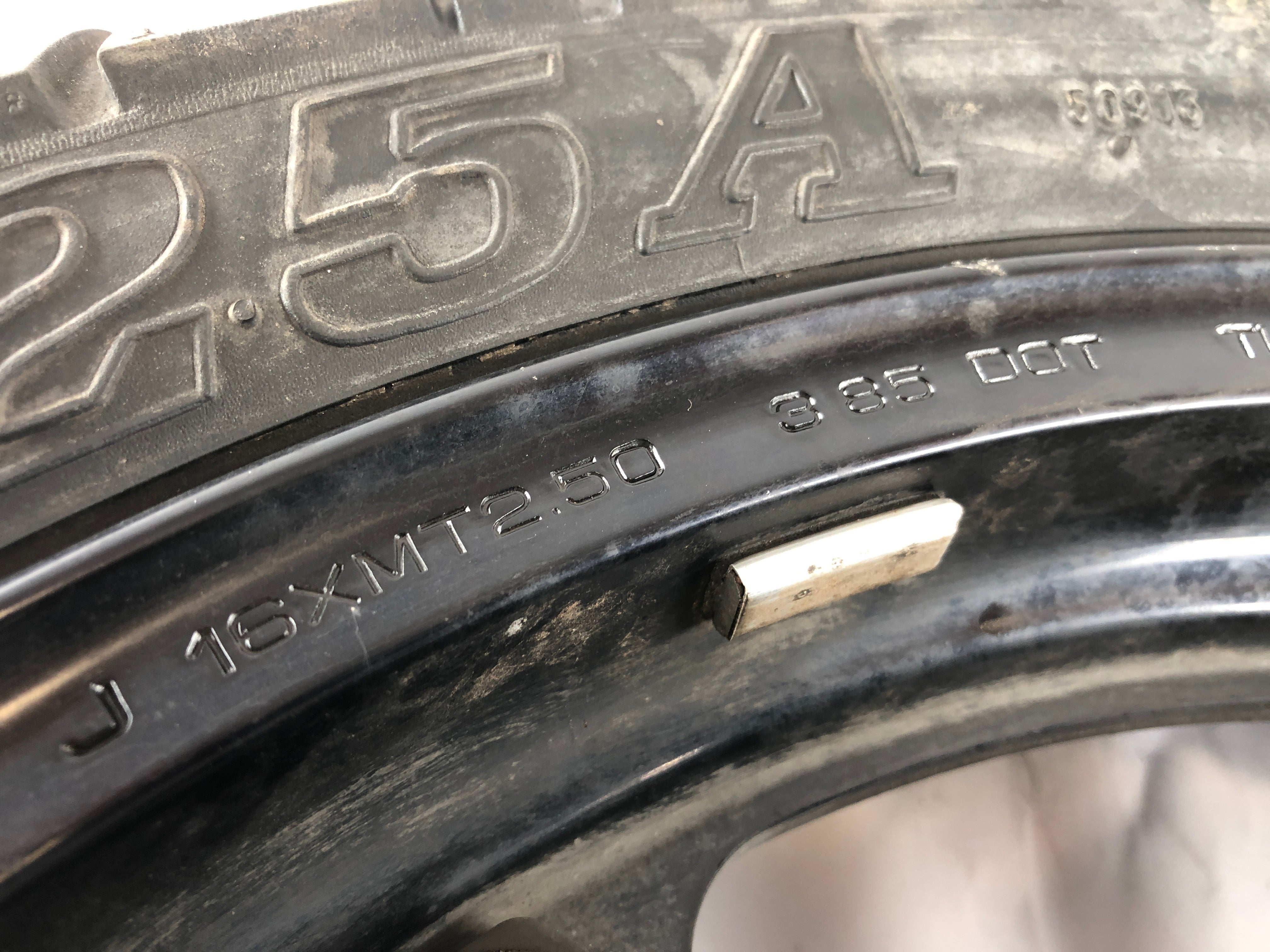 Honda NS 400 R NC19 [1985] - Front wheel rim