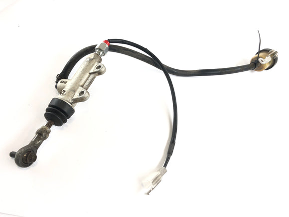 KTM 520 Exc [2001] - Jarrupumppu takana