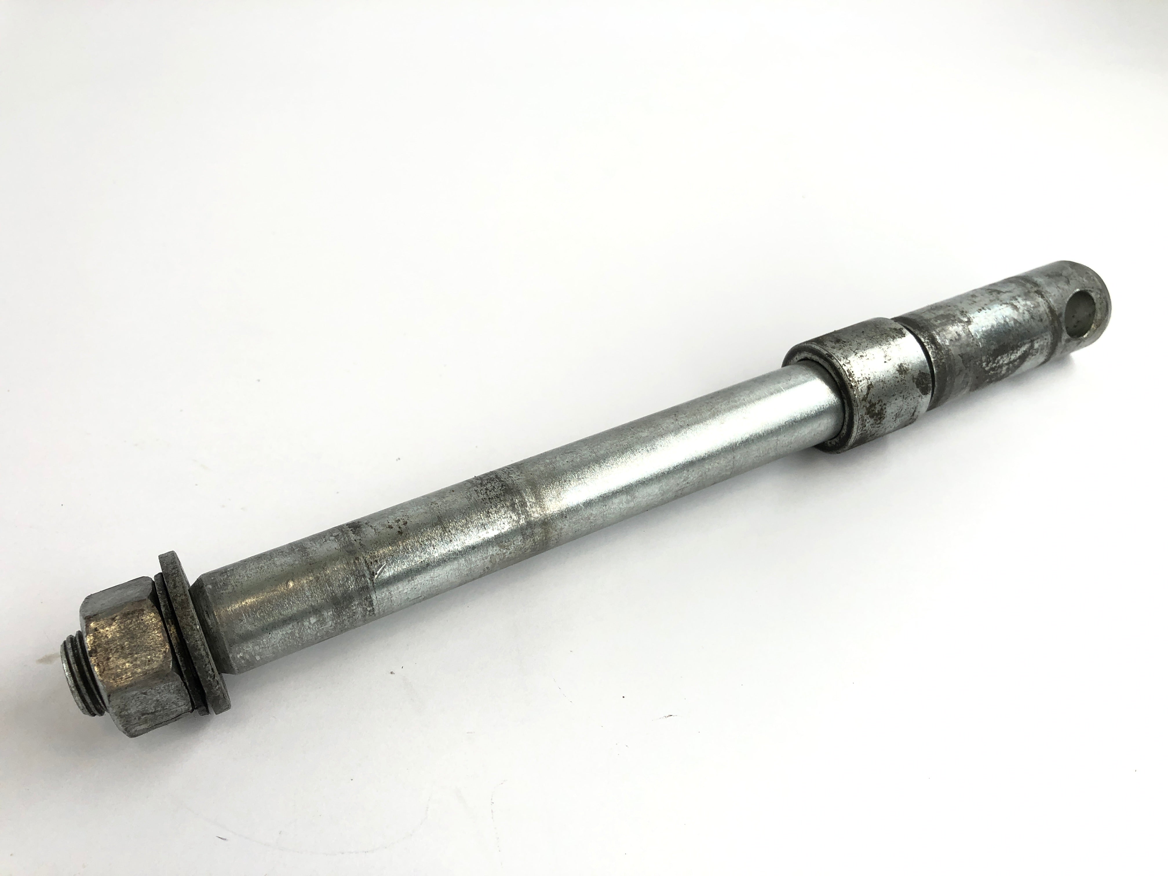 Moto Guzzi GTS 400 [Benelli] - Front axle axle quick release