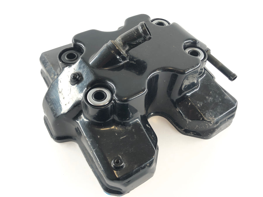 Honda VF 1000 F SC15 [1986] - Takisylinterin venttiilin kansi