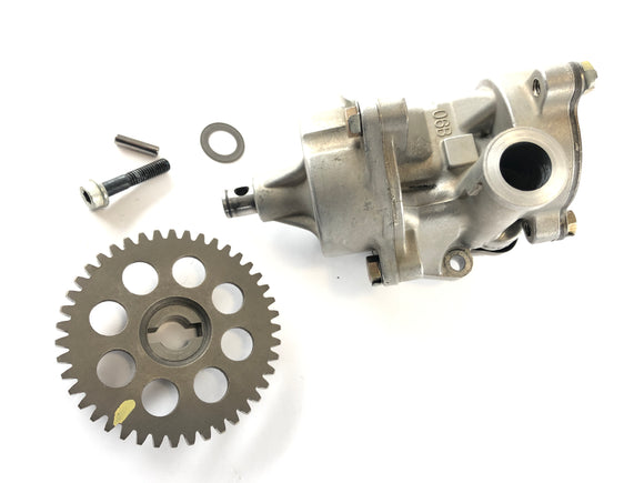 Suzuki GSX -R 1100 GV73B [1991] - oljepump