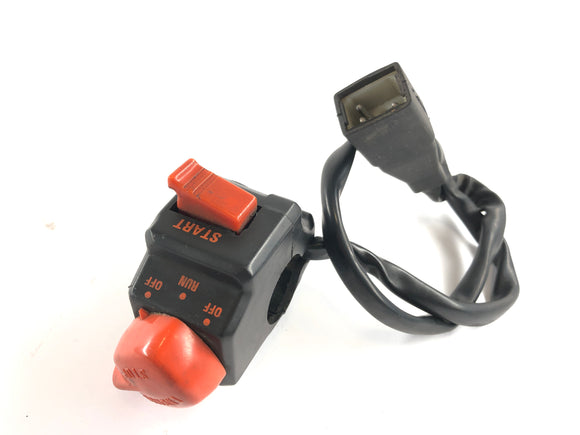 Ducati Paso 750 [1990] - Spínač řídítek na správcovny napravo