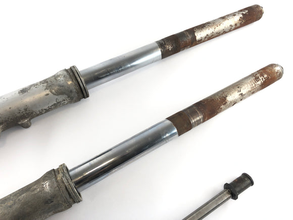 ホンダCB 550 F [スーパースポーツ]  - 軸付きフォークテレガベル