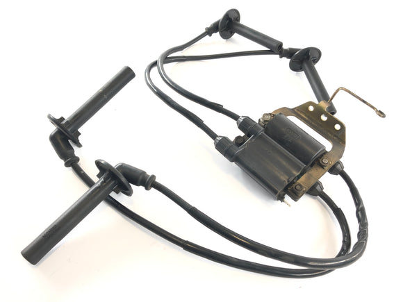 Honda ST 1100 SC26 PAN Europeaan [1990] - Ontstekingsspoel met plug -setpaar