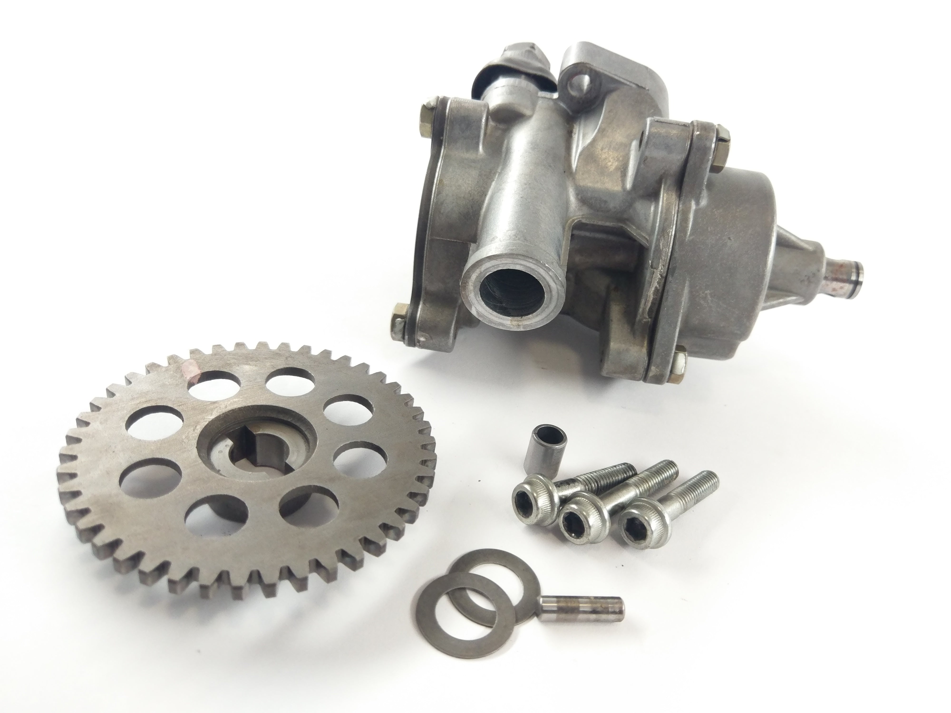 Suzuki GSXR 1100 GV73A [1992] - Oil Pump Set