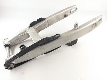 SWM SM 125 R [2021] - Swinging zadním kola - 0