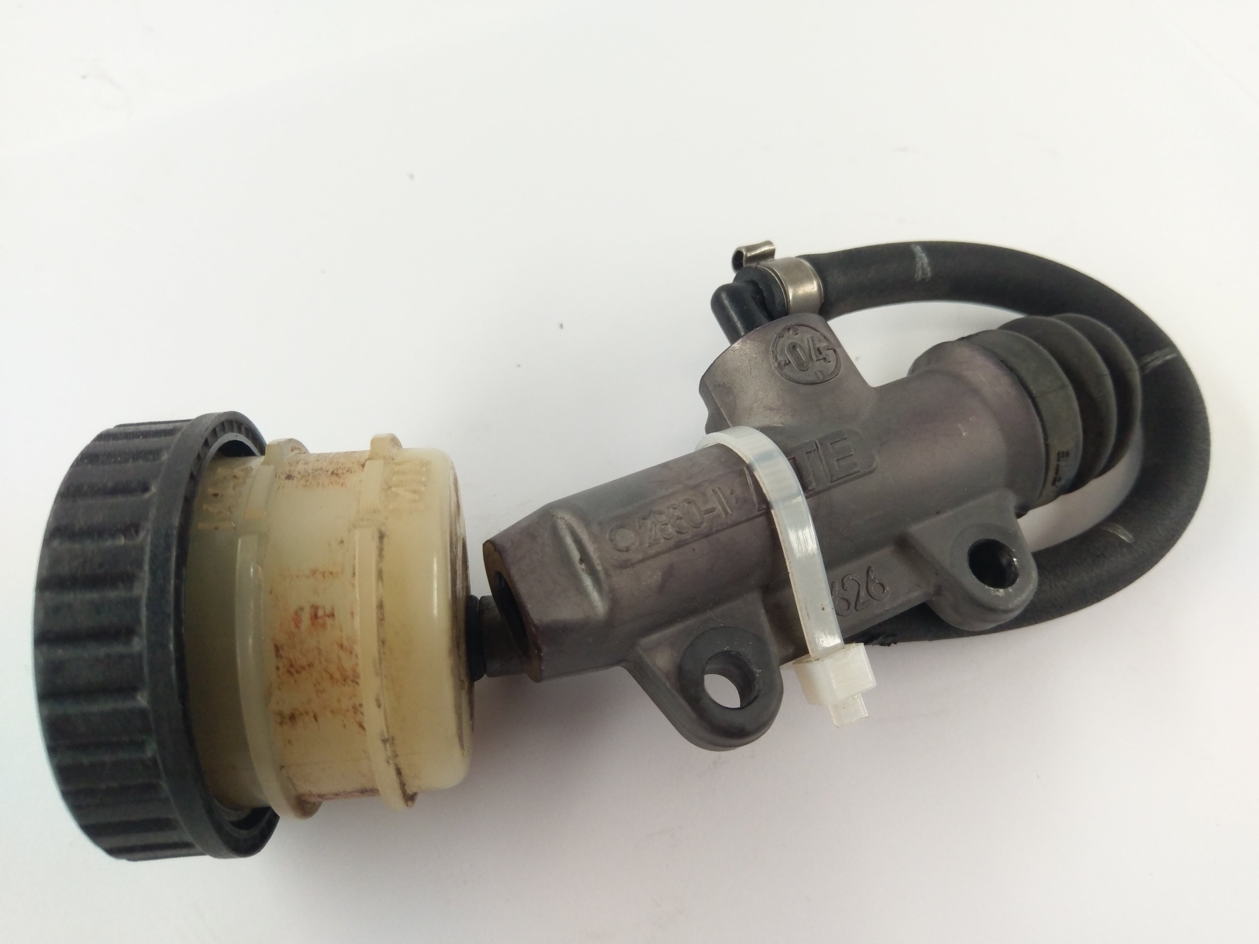 BMW K 1200 R [2010] - Rear brake pump