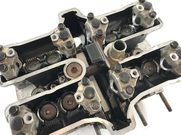 ヤマハv -max 1200 2en [1997]  - 前のシリンダーヘッド