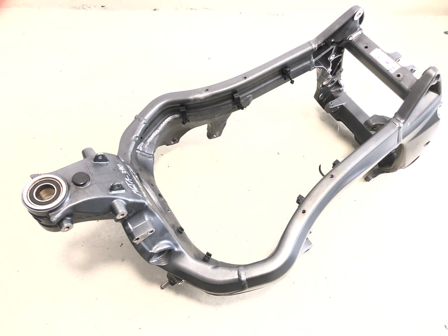 BMW K 1300 R [2010] - Frame con documenti