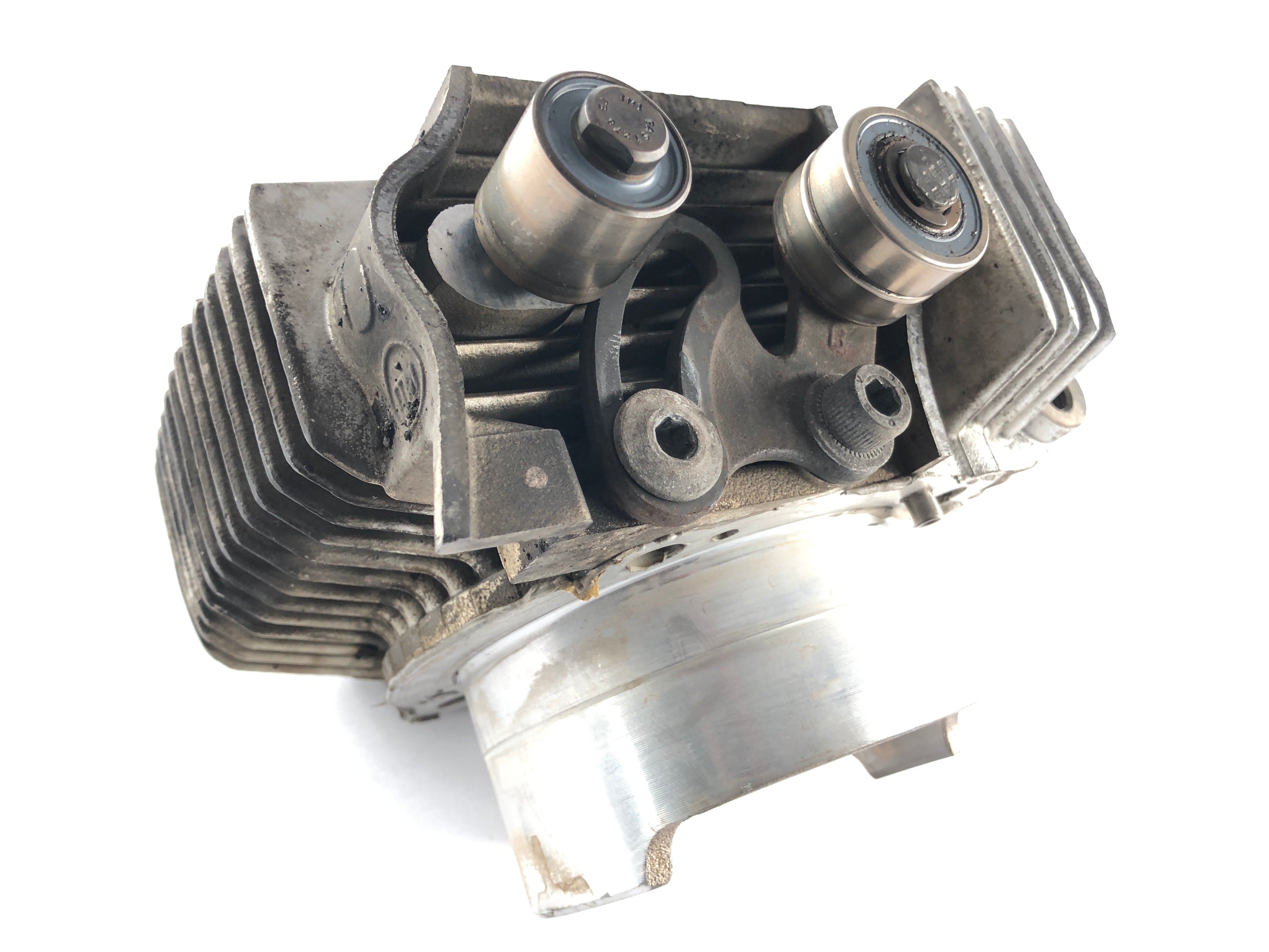 Ducati Multistrada 1000 DS [2004] - Cylinder with piston at the front